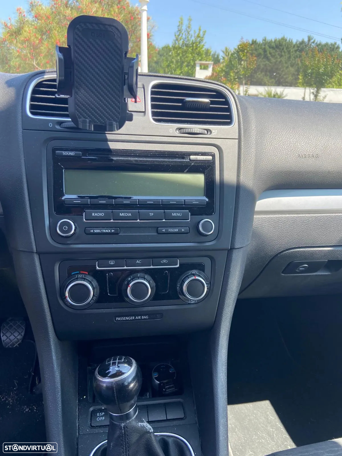 VW Golf 1.6 TDi Confortline - 8