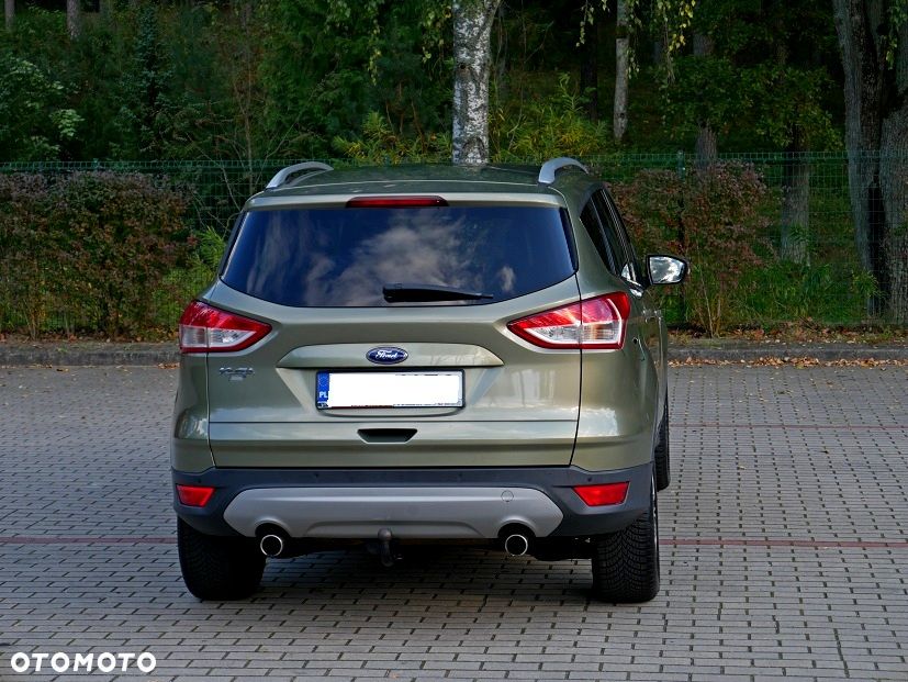 Ford Kuga 2.0 TDCi 4x4 Titanium - 4