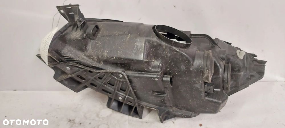 .  PRZOD PRZEDNIA LAMPA PRAWA CITROEN C4 GRAND PICASSO - 5