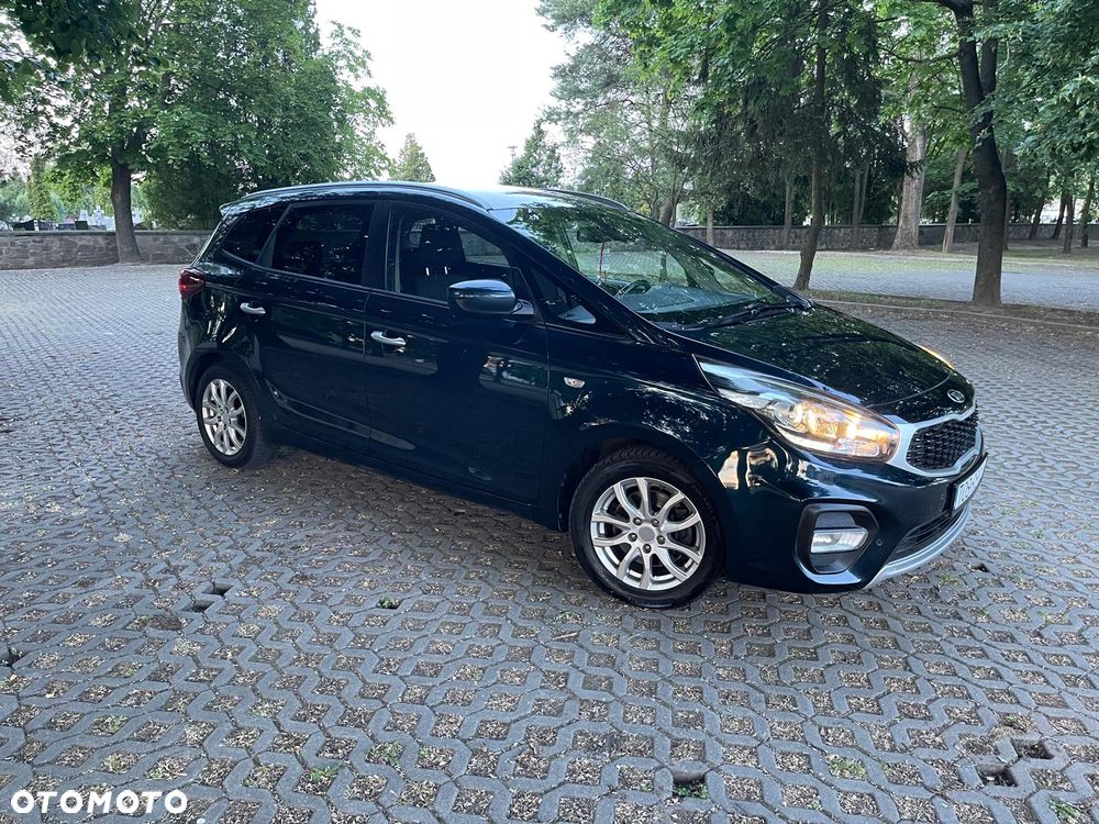 Kia Carens 1.6 GDI Dream-Team Edition - 7