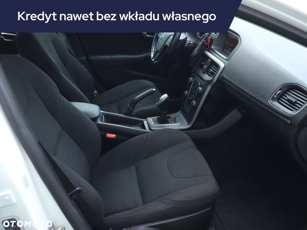 Volvo V40 - 11