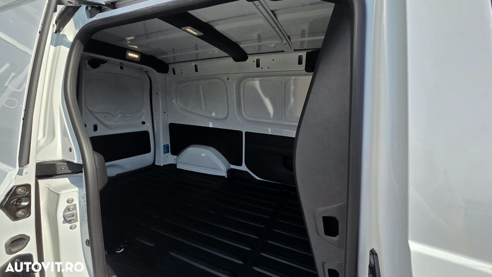 Nissan Townstar - 13