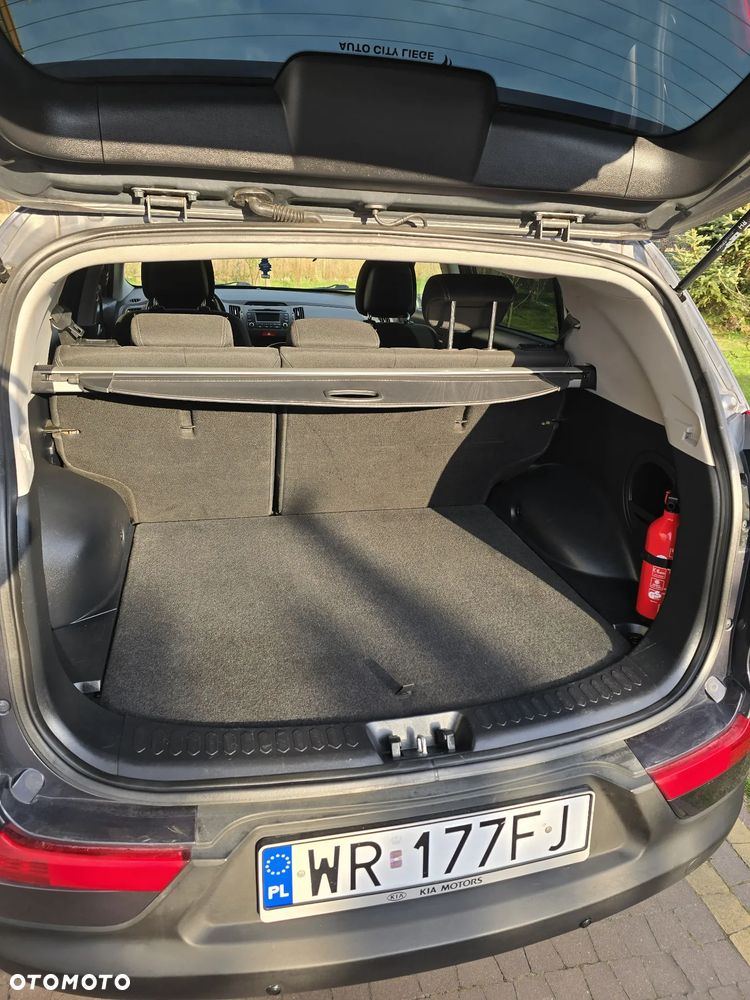 Kia Sportage - 16