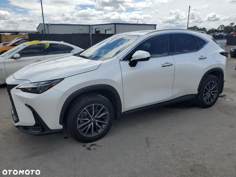 Lexus NX - 2