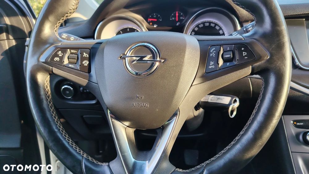 Opel Astra - 25