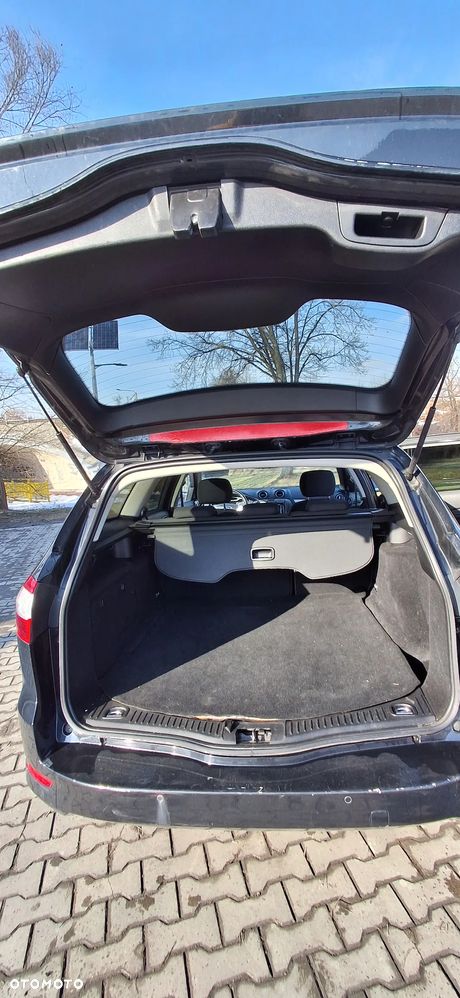 Ford Mondeo 1.8 TDCi Titanium - 10