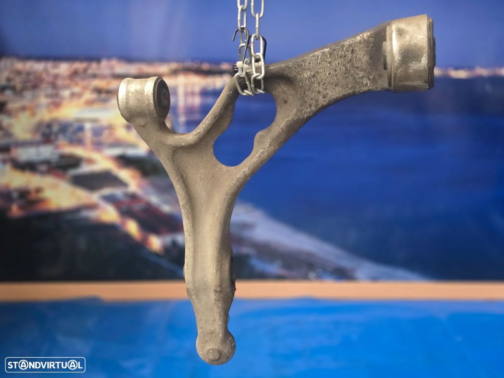 Braço  de suspensão triângulo frente esquerdo original Audi Q7 4L  2006+