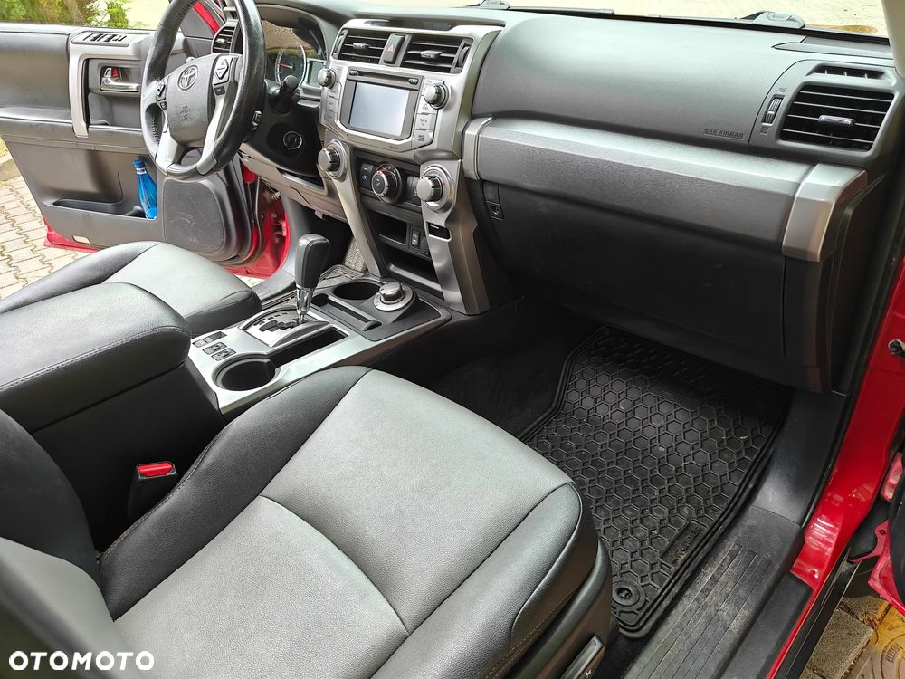 Toyota 4-Runner - 29