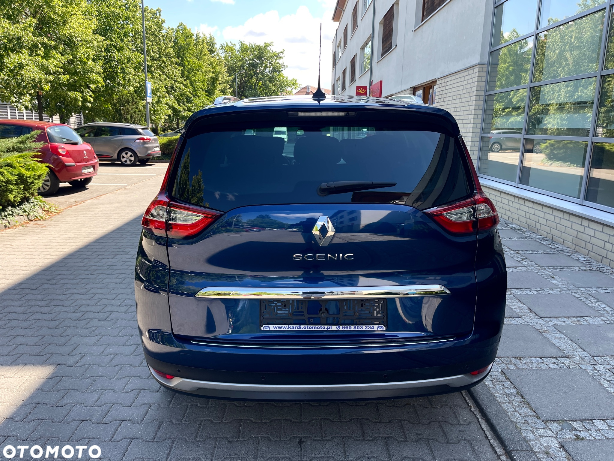 Renault Grand Scenic Gr 1.3 TCe FAP Intens - 9