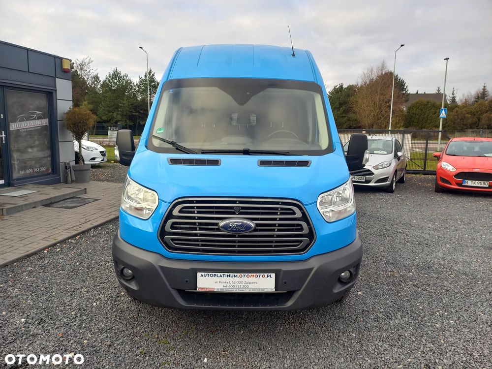 Ford Transit - 11
