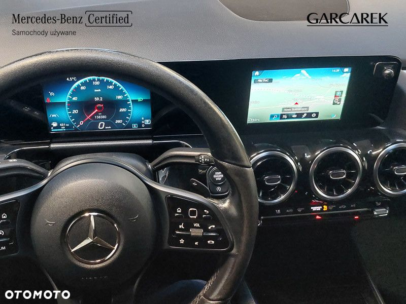 Mercedes-Benz GLA 220 d 4-Matic Style - 24