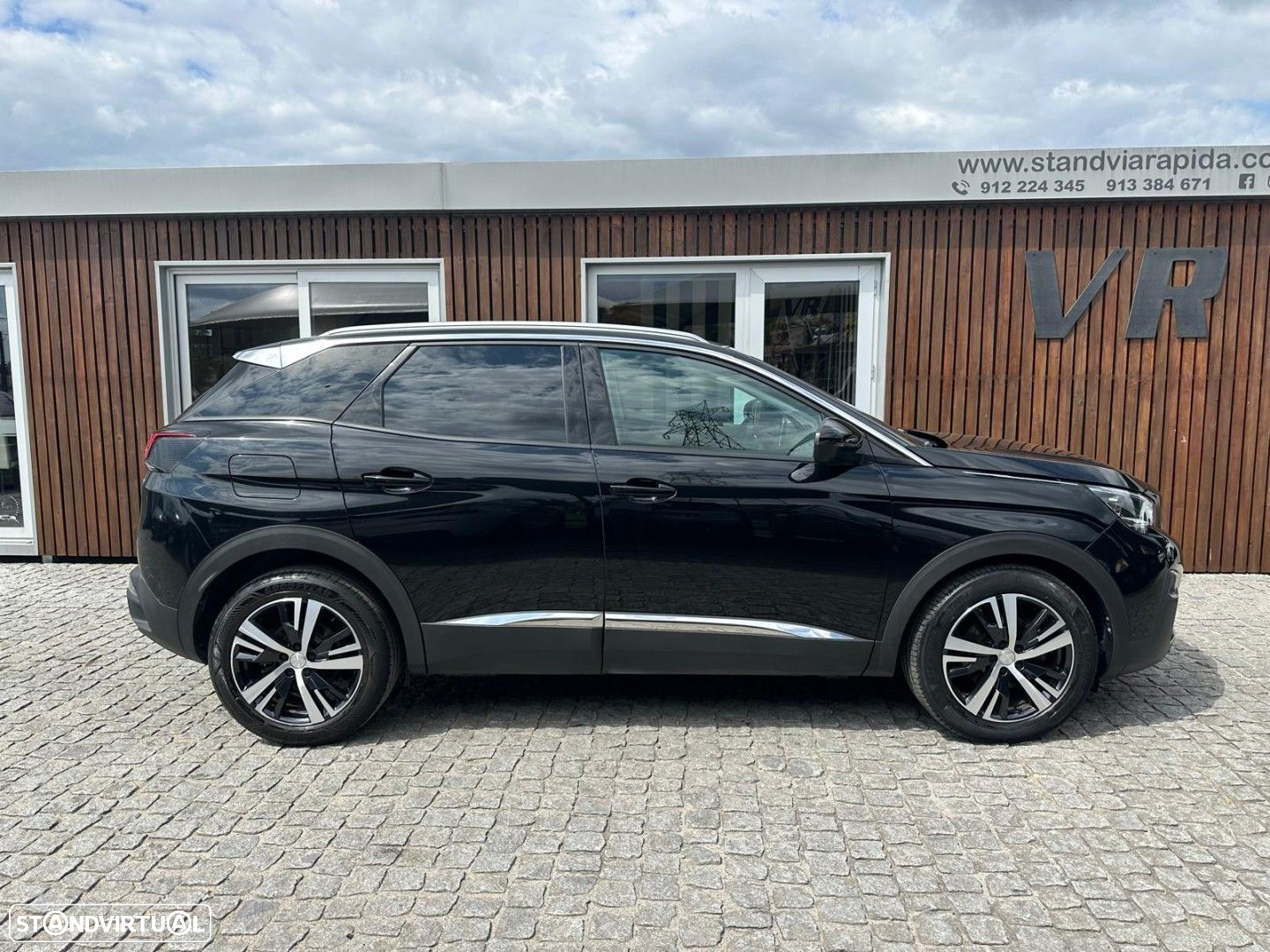 Peugeot 3008 1.5 BlueHDi Allure - 23
