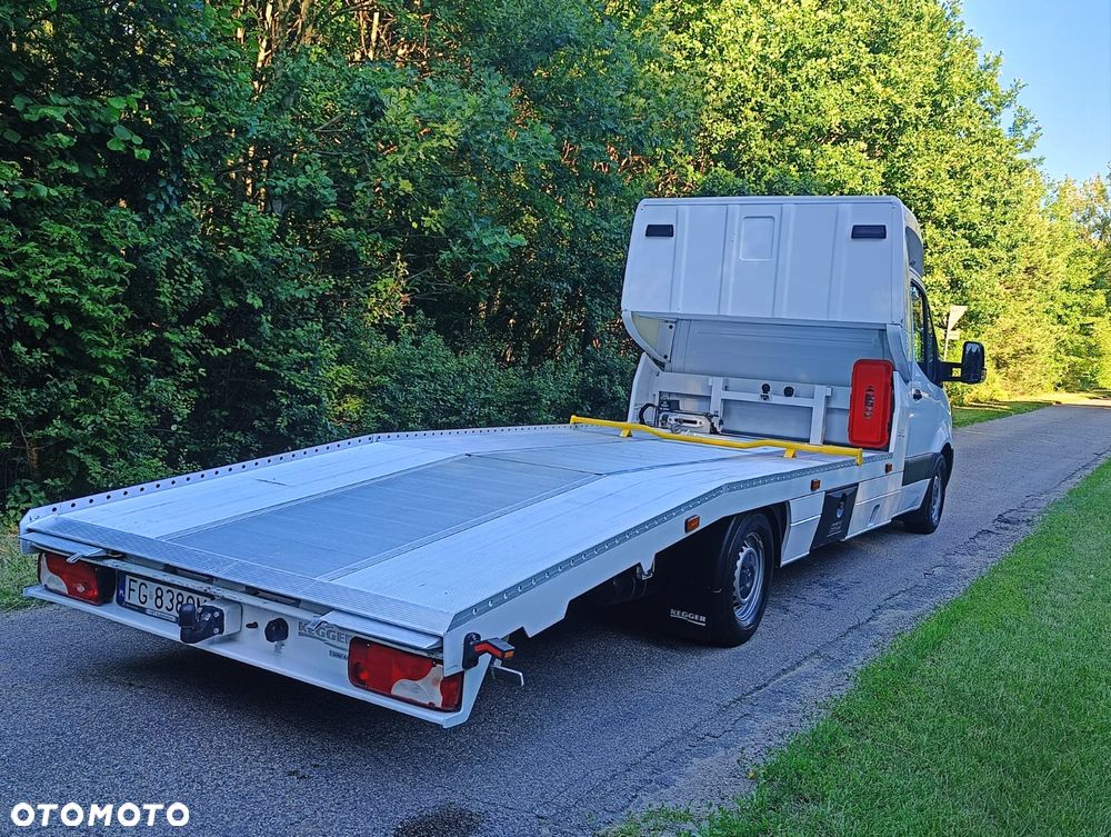 Mercedes-Benz SPRINTER - 6