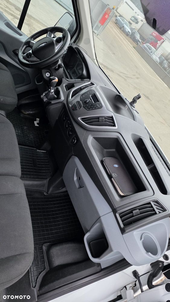 Ford TRANSIT - 24