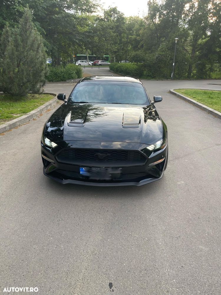 Ford Mustang 2.3 EcoBoost Aut. - 3