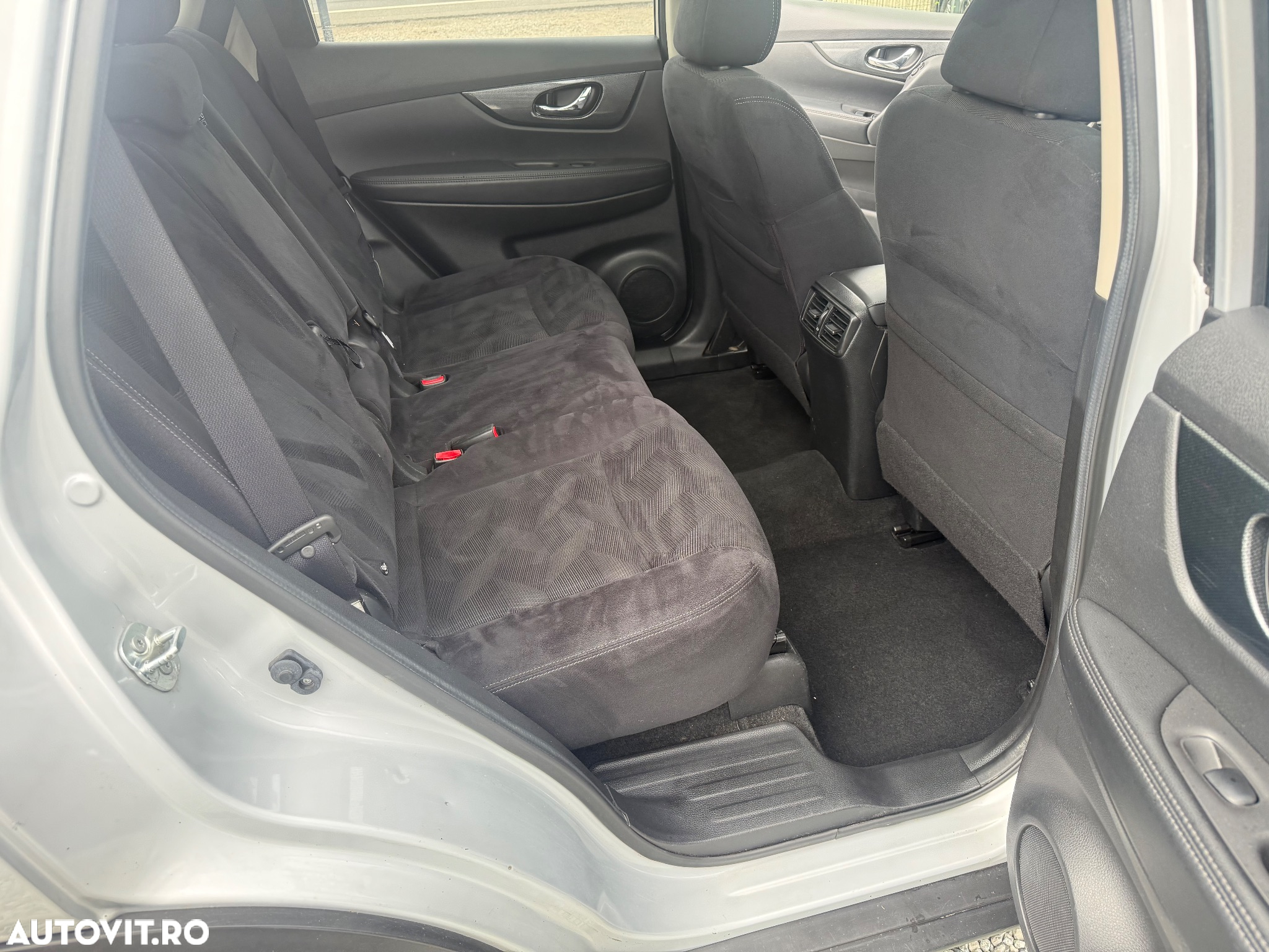 Nissan X-Trail 1.6 dCi Acenta - 14
