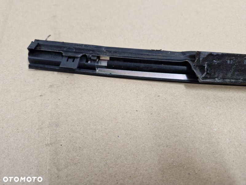 NISSAN QASHQAI II 2 J11 LISTWA ZGARNIAJĄCA DRZWI LEWY TYŁ CHROM - 8