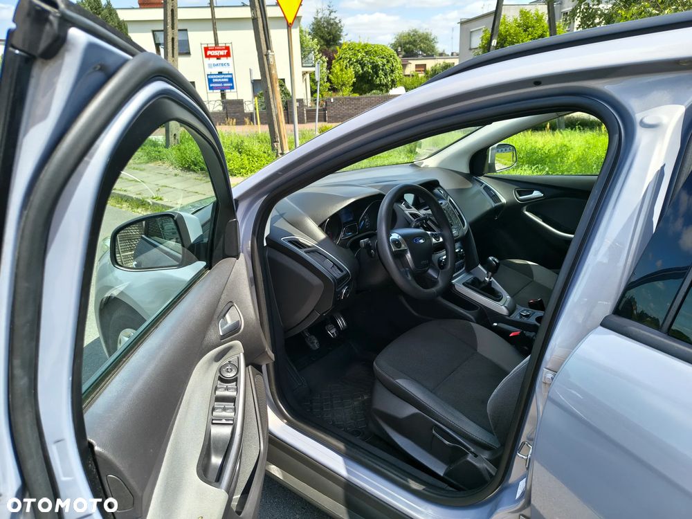 Ford Focus - 15