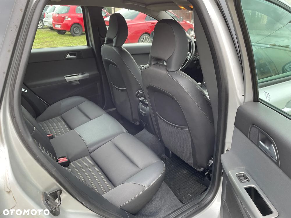 Volvo V50 1.6D DPF DRIVe - 13