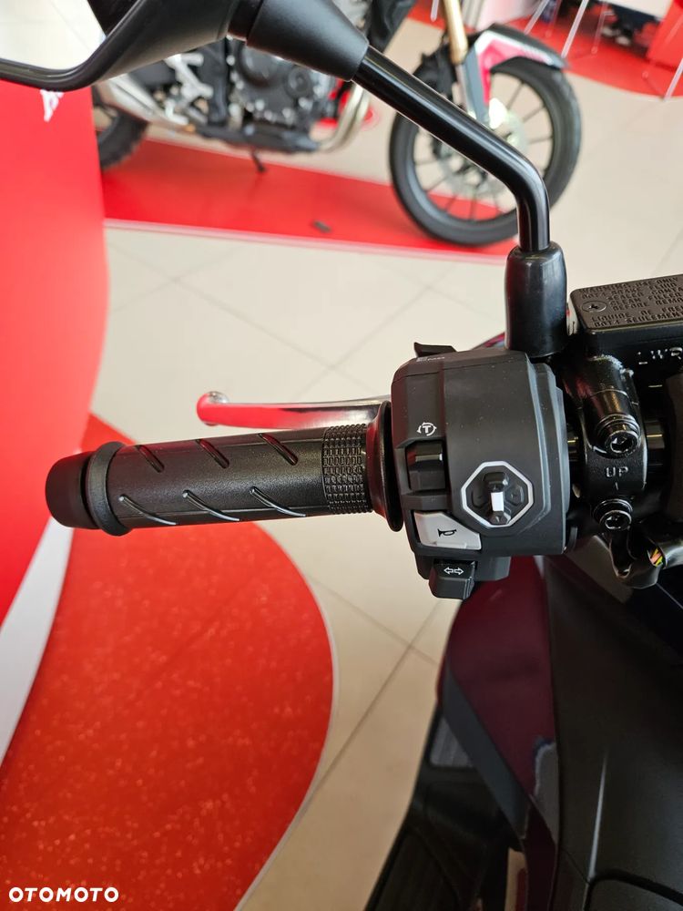Honda PCX - 8