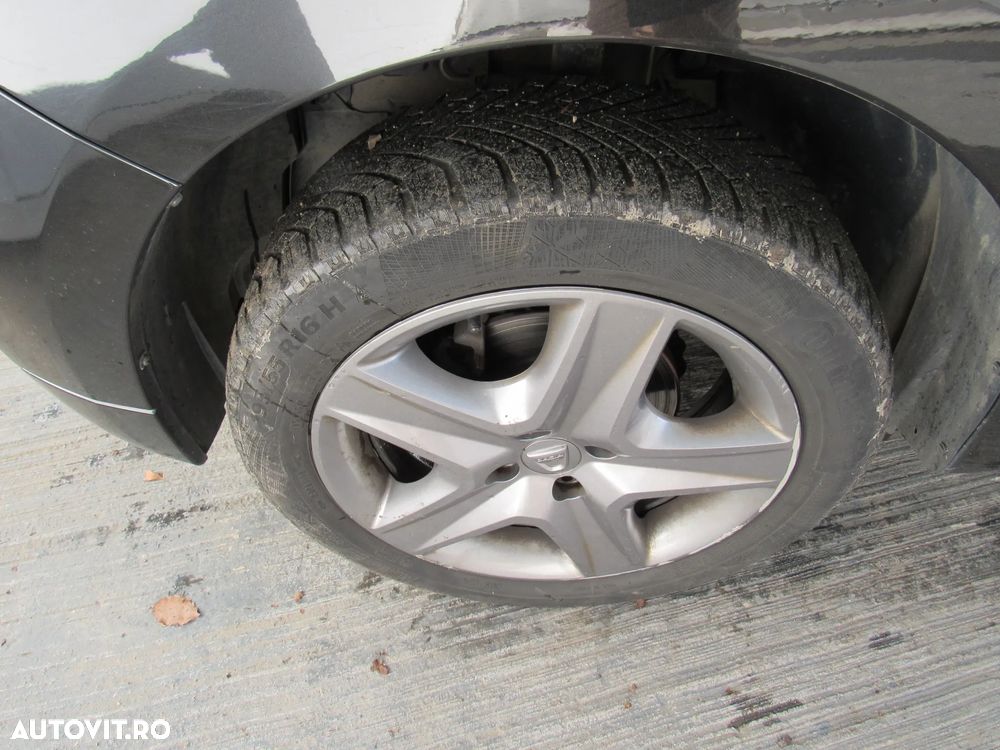 Dacia Logan 0.9 TCe Prestige - 5