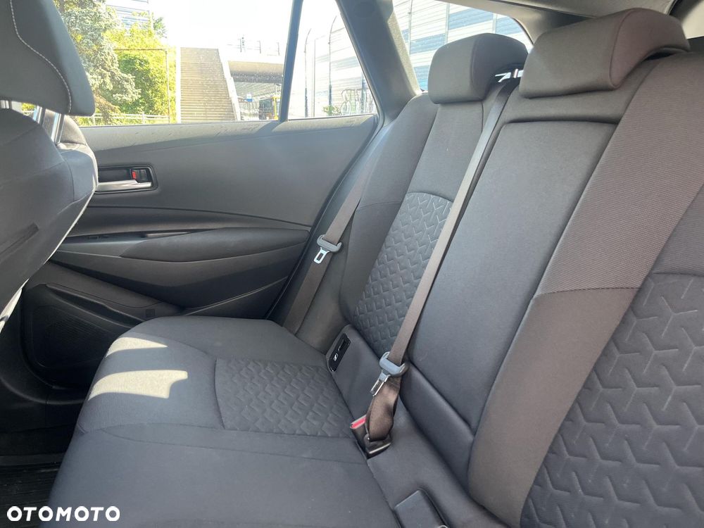 Toyota Corolla 1.8 Hybrid Comfort - 14