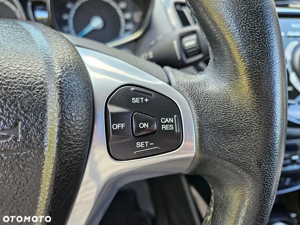 Ford B-MAX 1.0 EcoBoost Titanium - 34