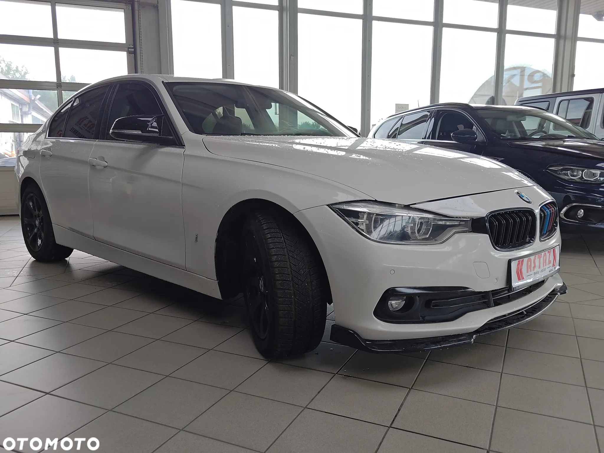 BMW Seria 3 330e iPerformance M Sport Shadow - 3