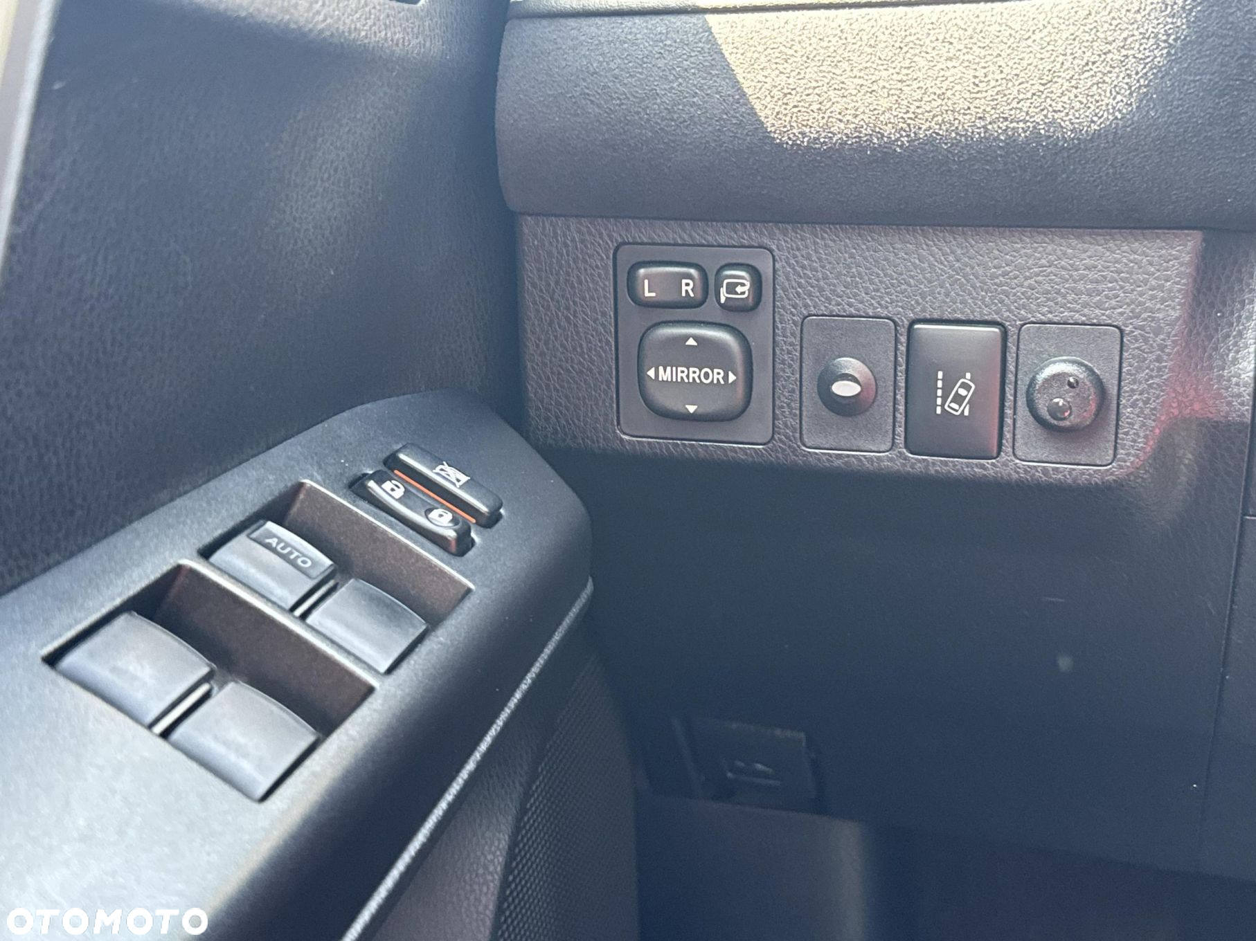 Toyota RAV4 - 19