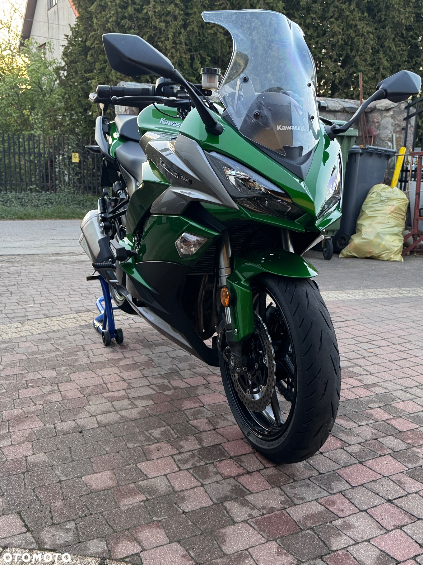 Kawasaki Ninja 1000 SX - 27