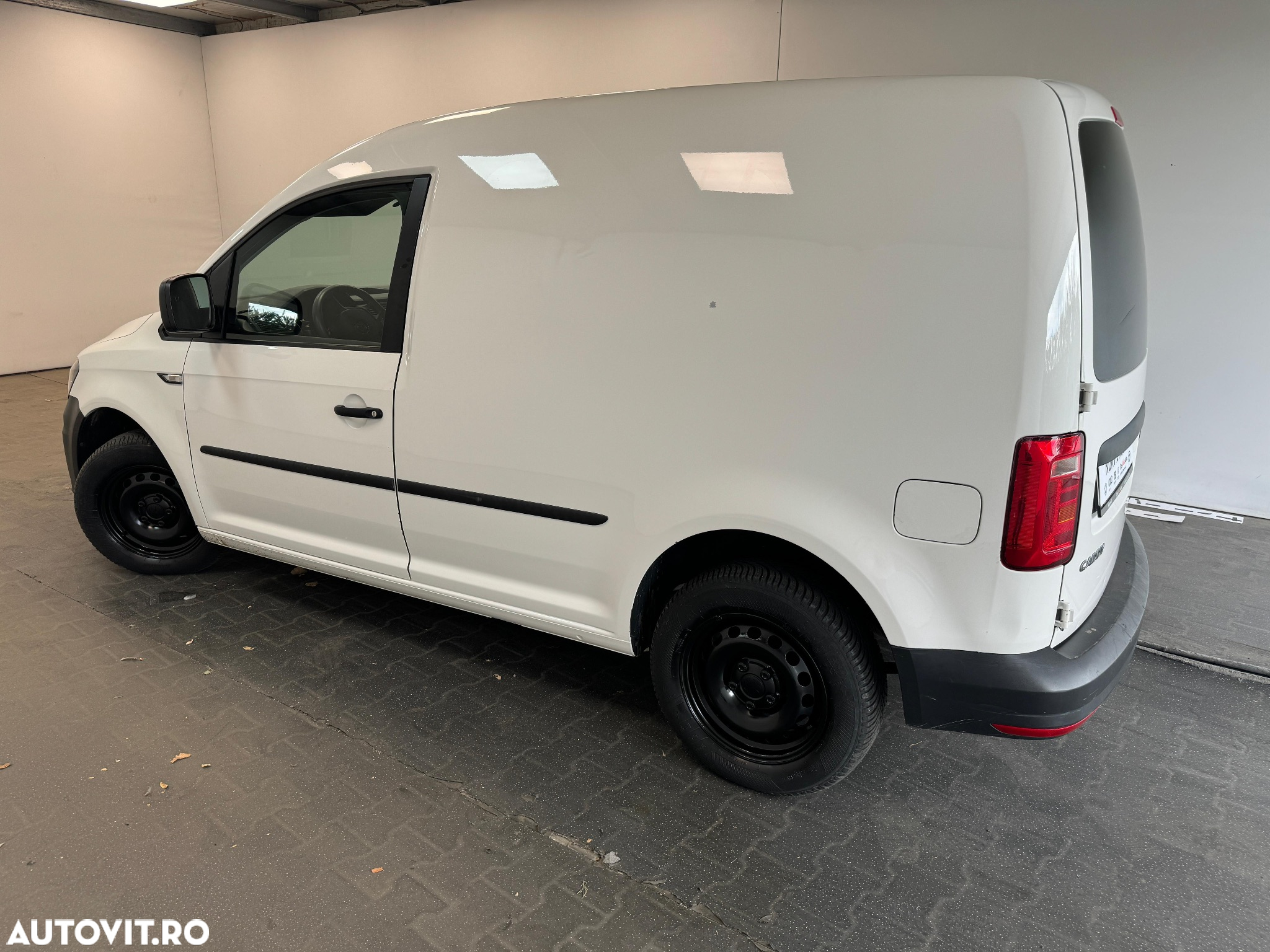 Volkswagen Caddy 2.0 TDI - 14