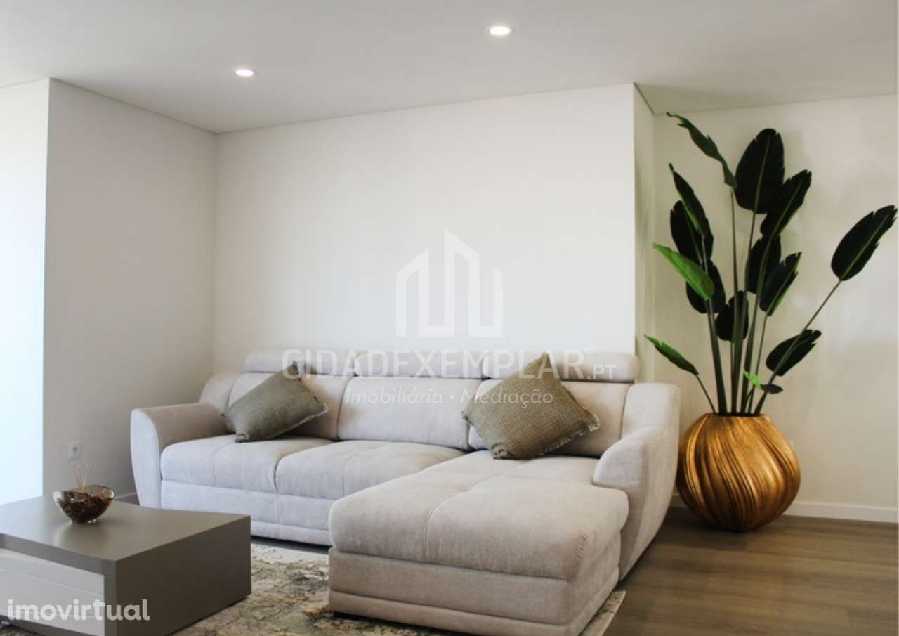 VENDE-SE PENTHOUSE DE LUXO – COMO NOVO - 1. ª Linha da Praia da Rocha - Grande imagem: 4/36