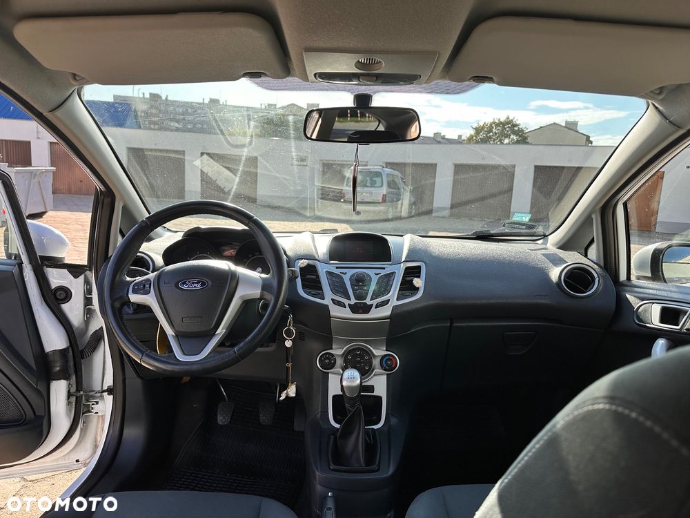 Ford Fiesta 1.25 Trend SVP - 10