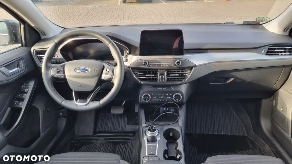 Ford Focus 1.5 EcoBoost Titanium X - 14