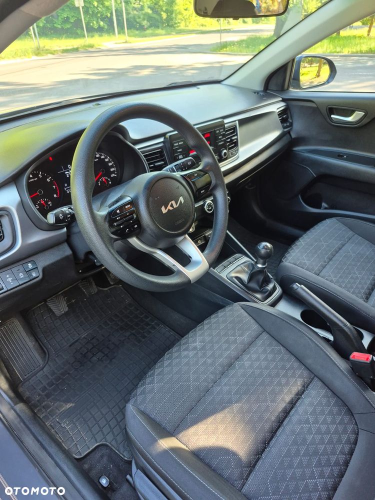 Kia Rio 1.2 M - 6