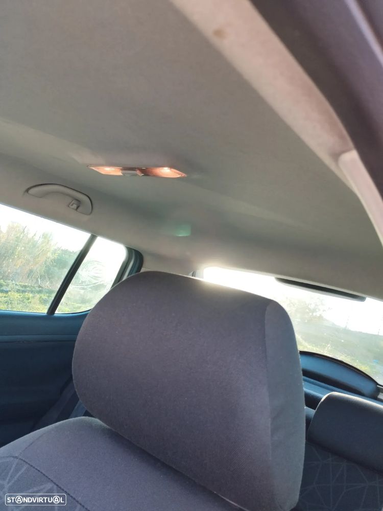Skoda Fabia 1.2 Family - 4