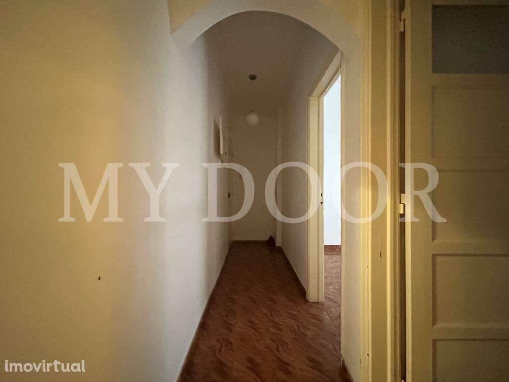 T1 em Moscavide p/venda - Central - Rch Alto - Grande imagem: 2/5