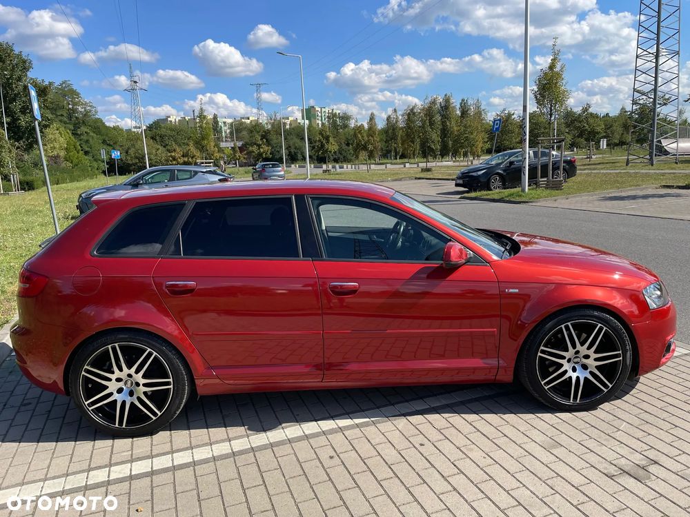 Audi A3 Sportback 2.0 TDI DPF quattro S line Sportpaket plus - 6