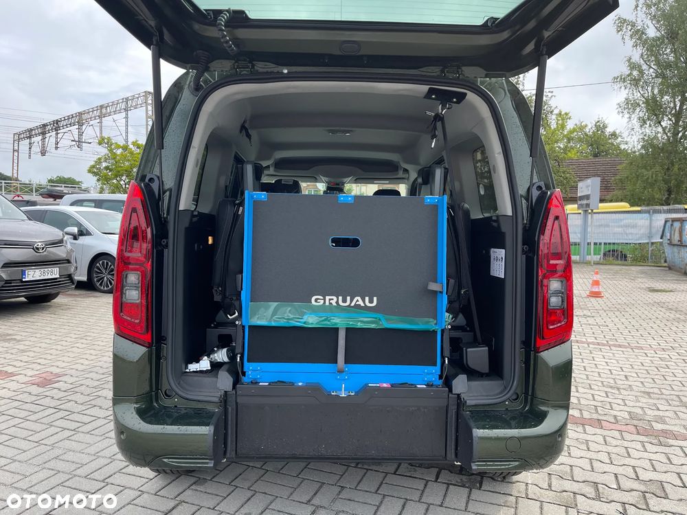 Toyota Proace City Verso Long 1.5 D-4D Family - 11