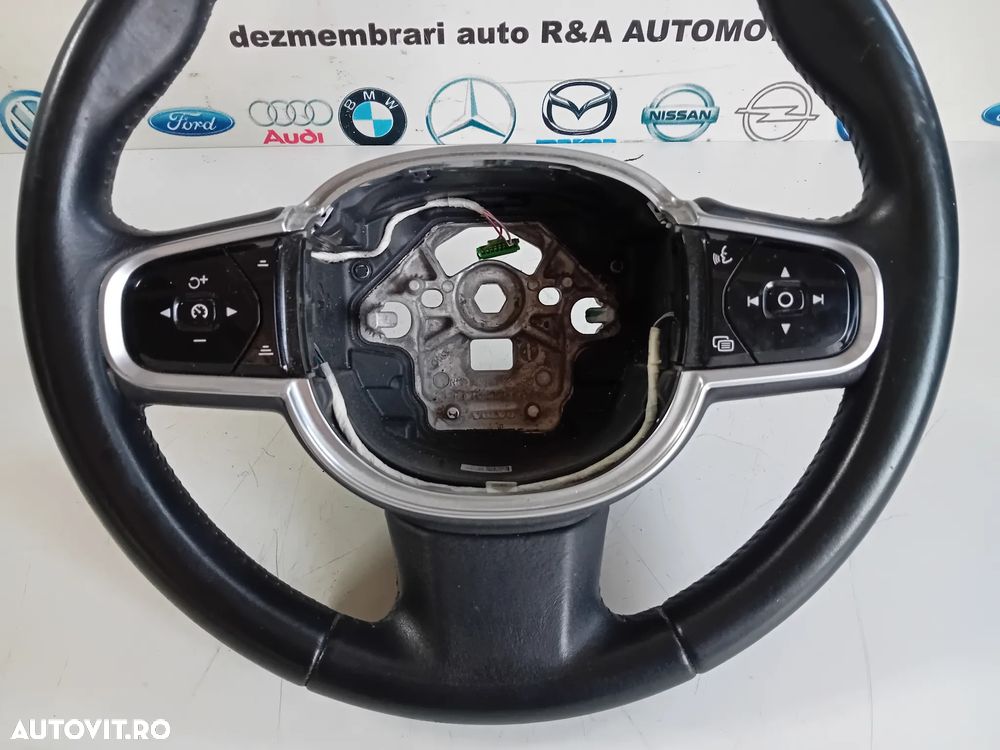 Volan Din Piele Cu Comenzi Volvo S90 V90 XC60 XC90 An 2016-2020 Stare Buna - 5