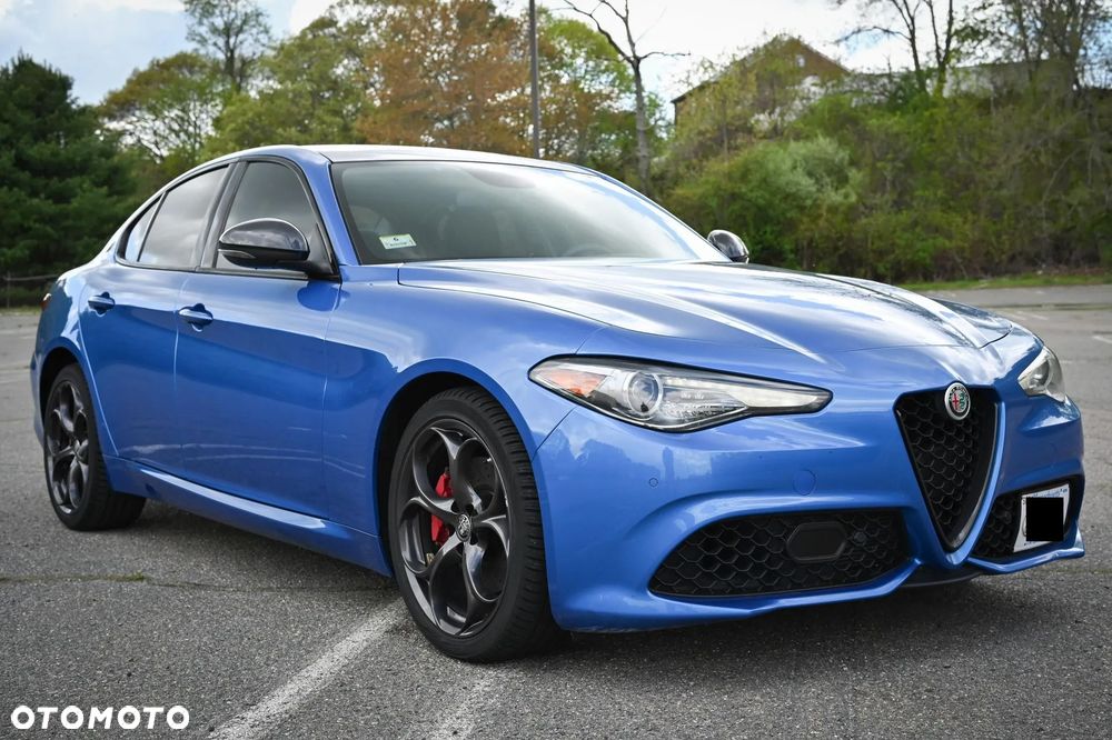 Alfa Romeo Giulia 2.0 Turbo 16V AT8-Q4 Veloce Ti - 7