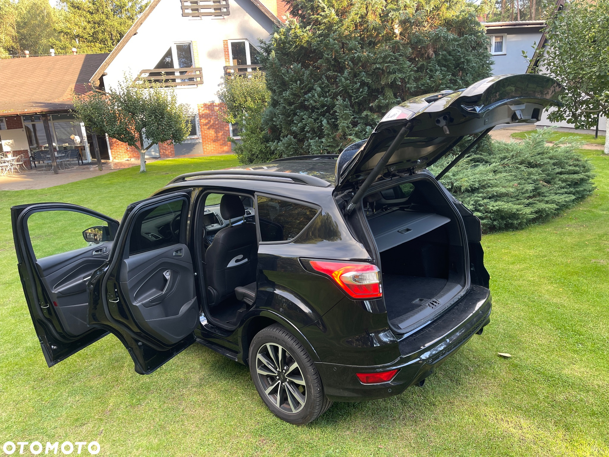 Ford Kuga 1.5 EcoBoost 2x4 ST-Line - 15