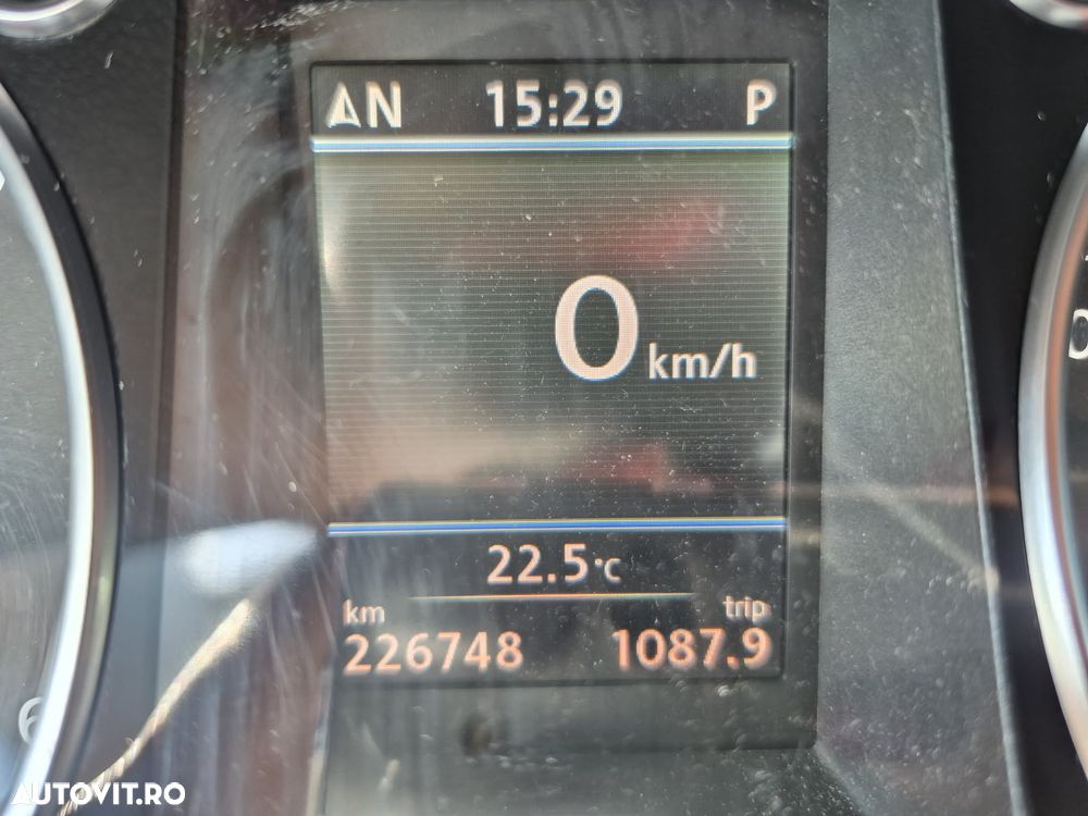 Volkswagen Passat CC 2.0 TDI BMT DSG - 14