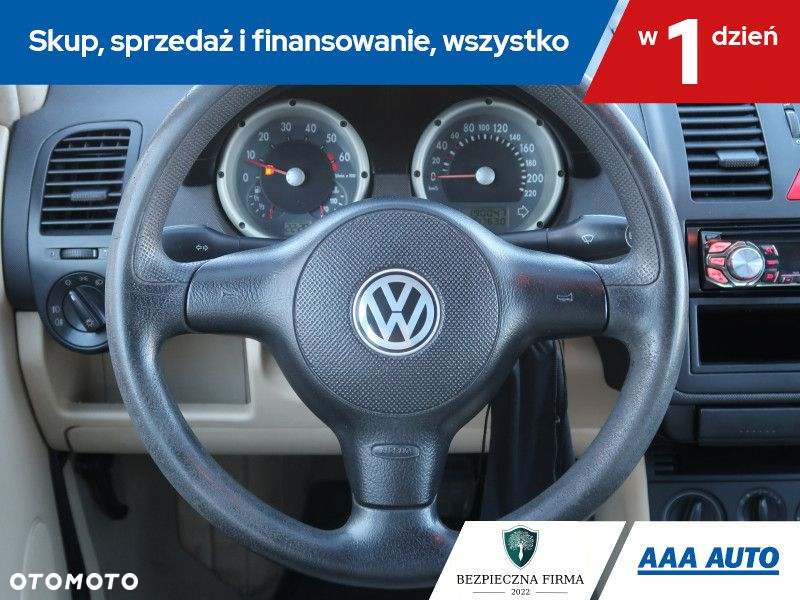 Volkswagen Polo - 17