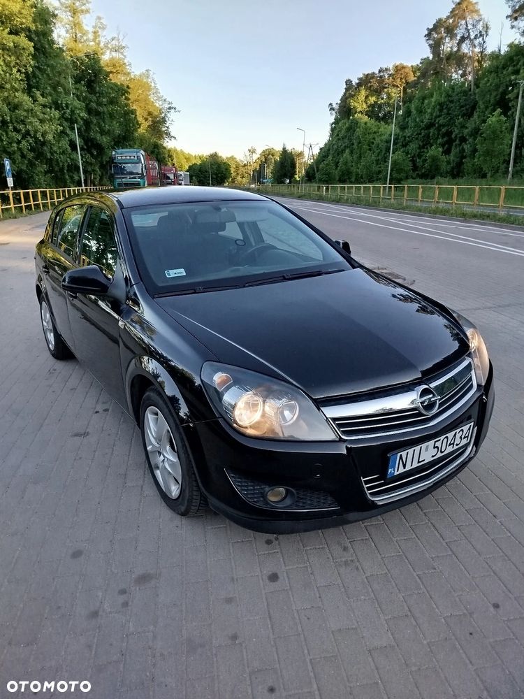 Opel Astra - 1