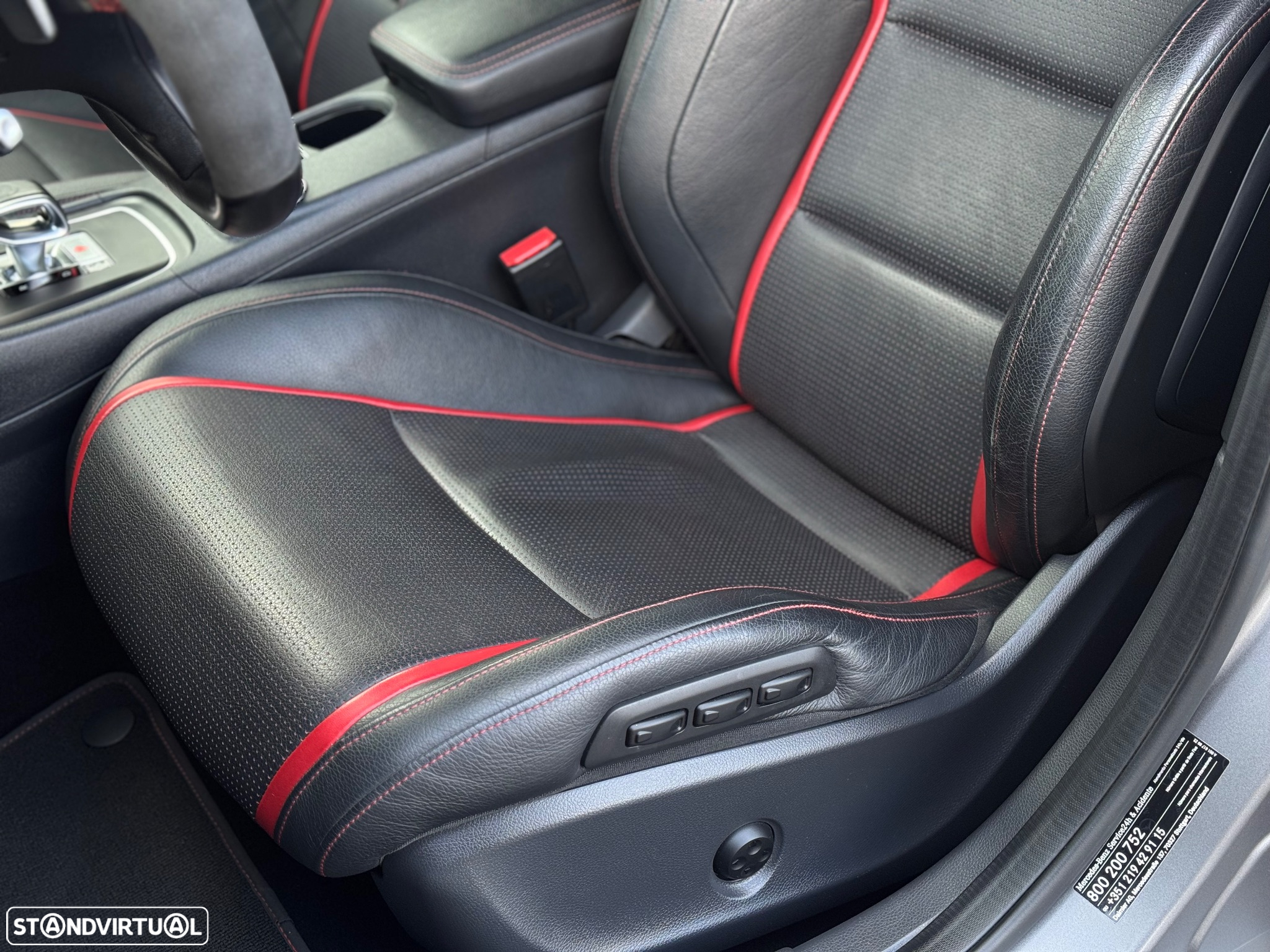 Mercedes-Benz A 45 AMG 4-Matic - 26