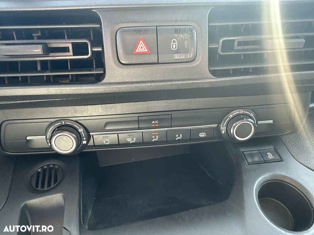 Peugeot Partner Standard - 17