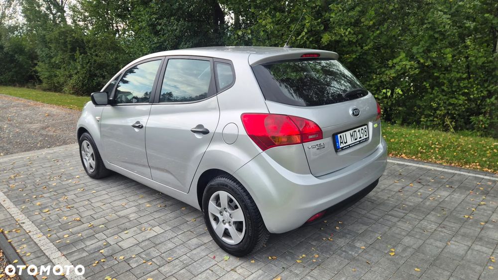 Kia Venga 1.4 CVVT Attract - 3