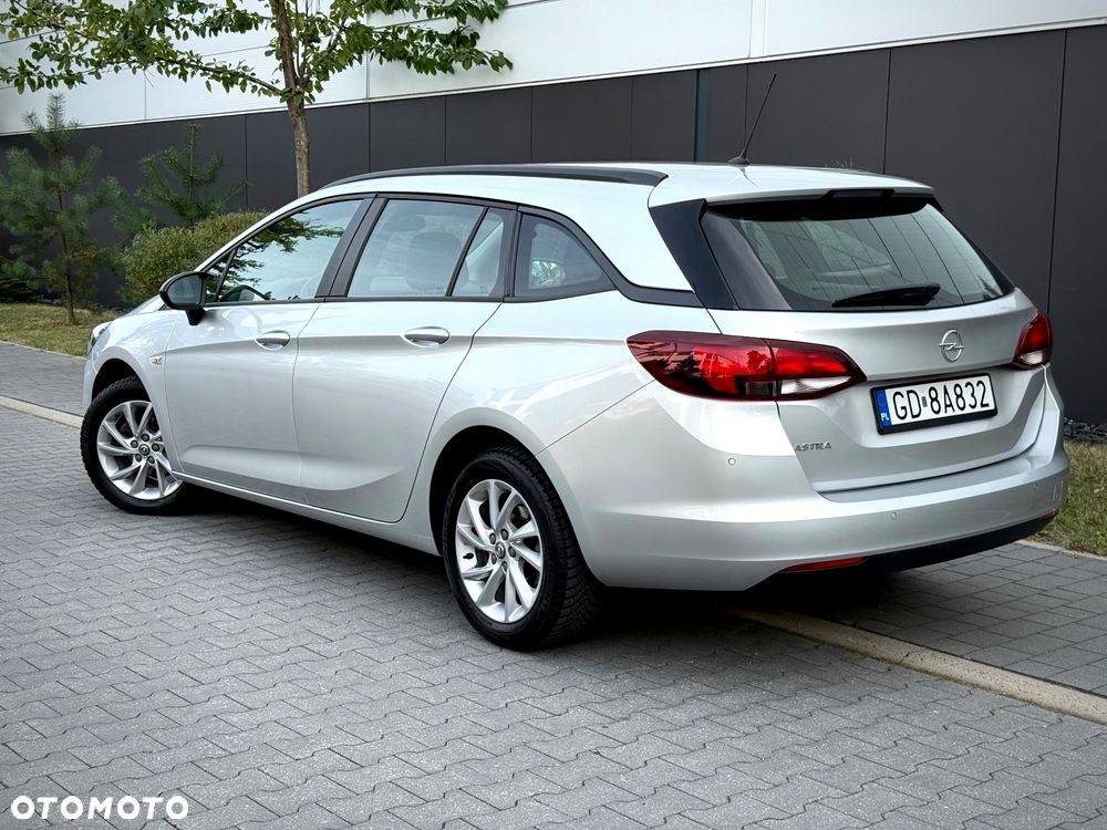 Opel Astra 1.2 T Edition S&S - 4