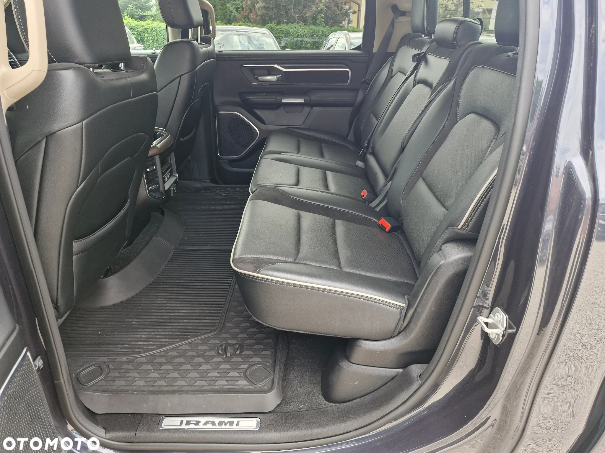 Dodge RAM - 20